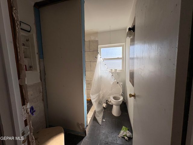 3312 Jackson Avenue, El Paso, TX 79930