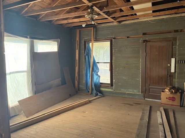 2002 N Oakes St, San Angelo, TX 76903