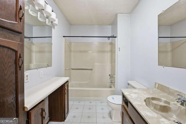 2035 Mcduffie Road, Austell, GA 30106