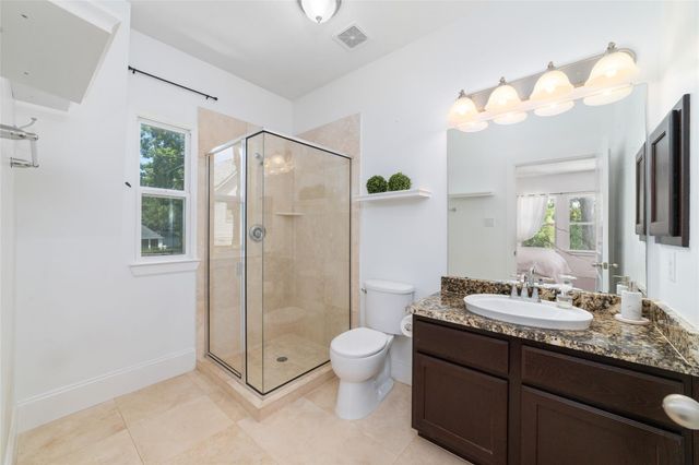 335 Voss Road, Houston, TX 77024