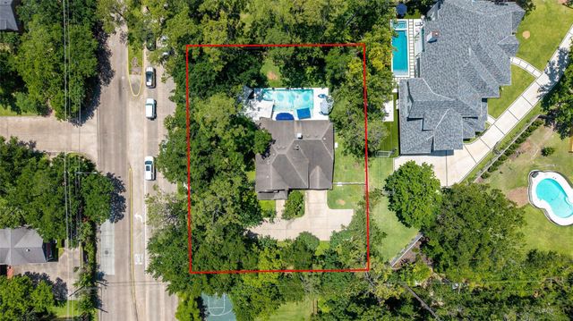 335 Voss Road, Houston, TX 77024