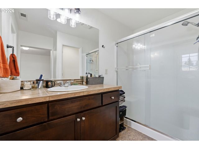 15156 Se SHALE Dr, Damascus, OR 97089