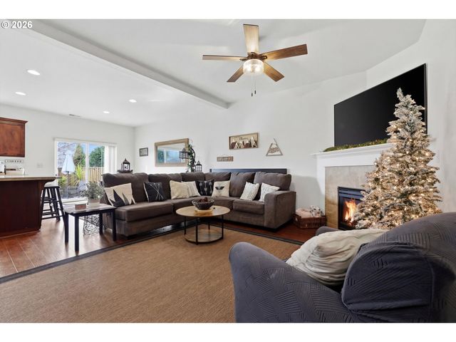 15156 Se SHALE Dr, Damascus, OR 97089