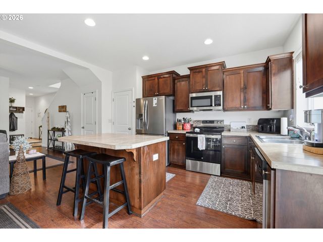 15156 Se SHALE Dr, Damascus, OR 97089