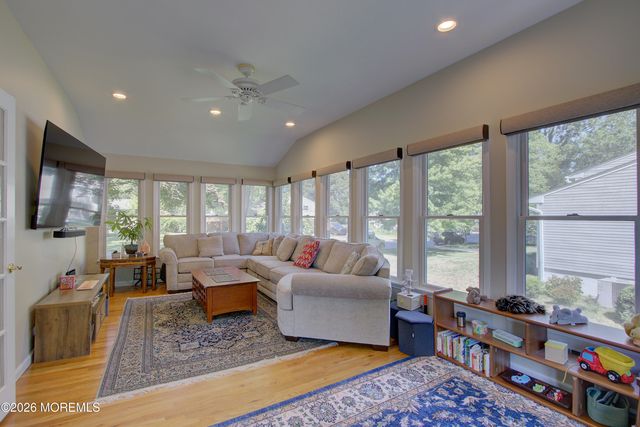 113 Apple Blossom Lane, Middletown, NJ 07748