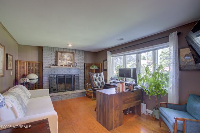 113 Apple Blossom Lane, Middletown, NJ 07748