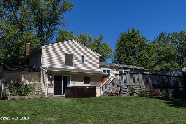 113 Apple Blossom Lane, Middletown, NJ 07748