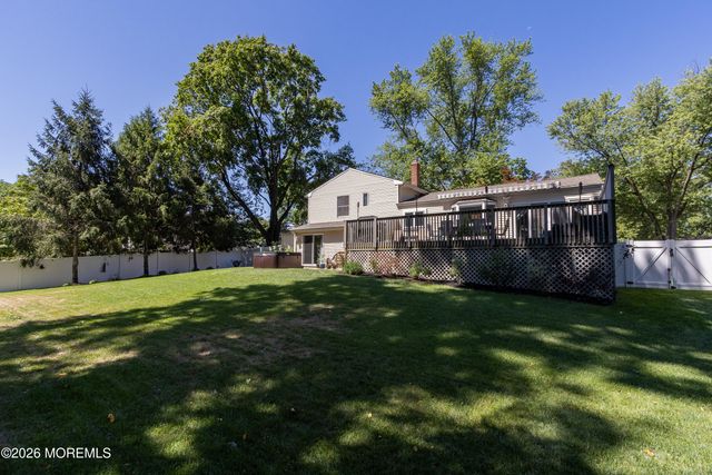 113 Apple Blossom Lane, Middletown, NJ 07748