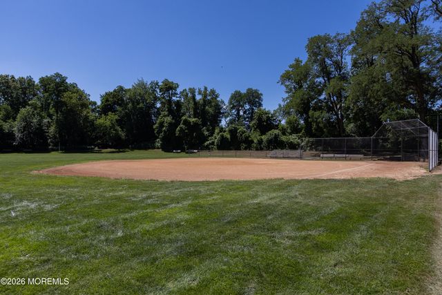 113 Apple Blossom Lane, Middletown, NJ 07748