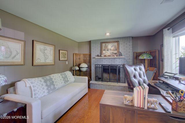 113 Apple Blossom Lane, Middletown, NJ 07748