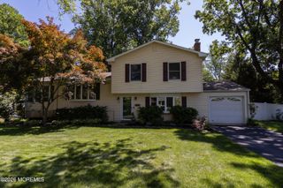 113 Apple Blossom Lane, Middletown, NJ 07748