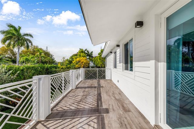 5602 SW 65th Court, South Miami, FL 33143