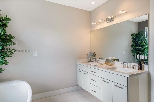 5602 SW 65th Court, South Miami, FL 33143