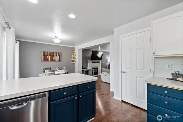 18705 83rd Avenue Ct E, Puyallup, WA 98375