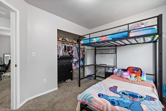 18705 83rd Avenue Ct E, Puyallup, WA 98375