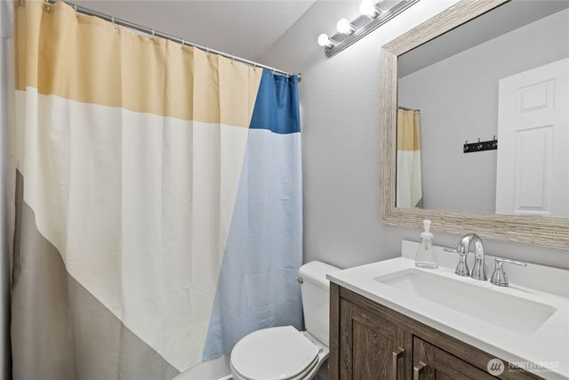 18705 83rd Avenue Ct E, Puyallup, WA 98375