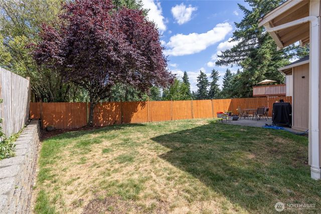18705 83rd Avenue Ct E, Puyallup, WA 98375