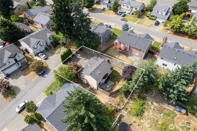 18705 83rd Avenue Ct E, Puyallup, WA 98375