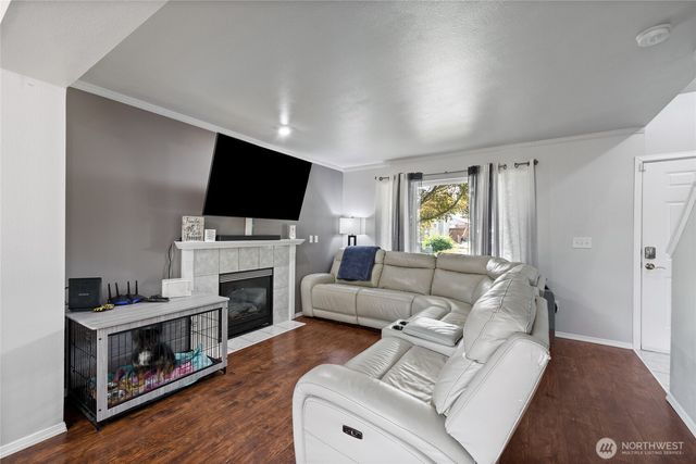 18705 83rd Avenue Ct E, Puyallup, WA 98375