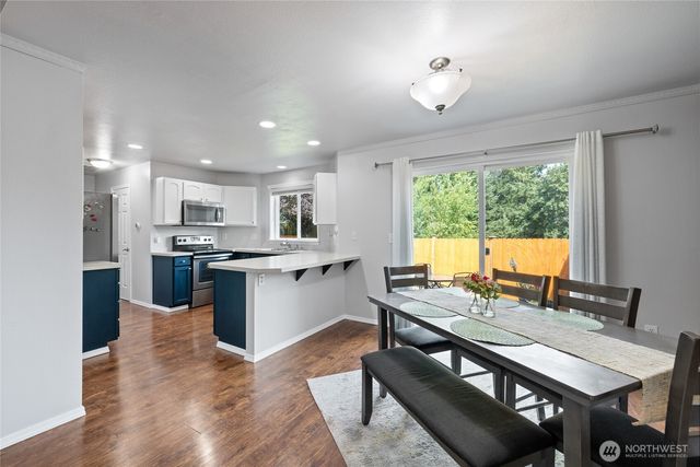 18705 83rd Avenue Ct E, Puyallup, WA 98375