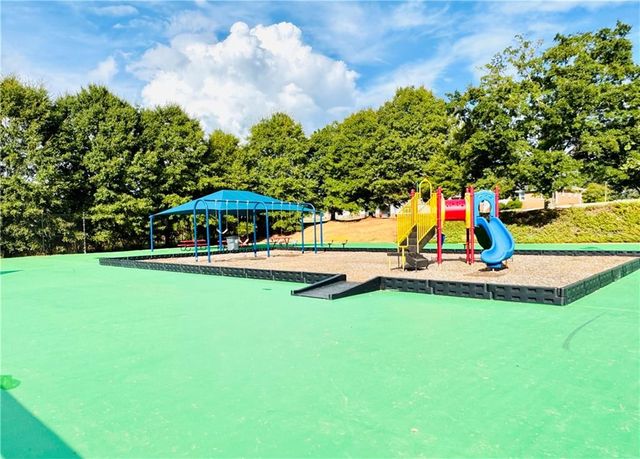 807 Freedom Walk, Locust Grove, GA 30248
