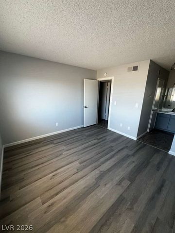 5662 East Lake Mead Boulevard A, Las Vegas, NV 89156