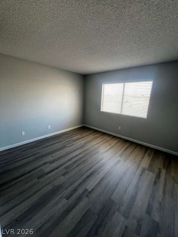 5662 East Lake Mead Boulevard A, Las Vegas, NV 89156
