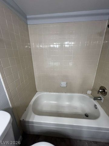 5662 East Lake Mead Boulevard A, Las Vegas, NV 89156