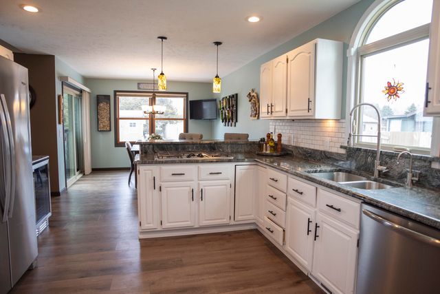 1277 Jo Fran Drive, Vicksburg, MI 49097