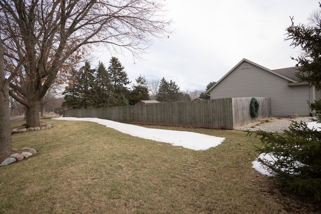 1277 Jo Fran Drive, Vicksburg, MI 49097