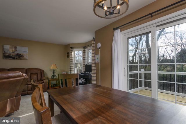 169 HIDDENWOOD DR, Harrisburg, PA 17110