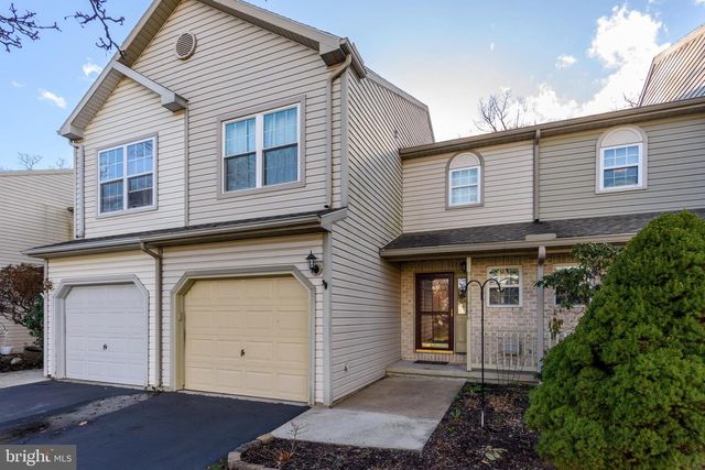 169 HIDDENWOOD DR, Harrisburg, PA 17110