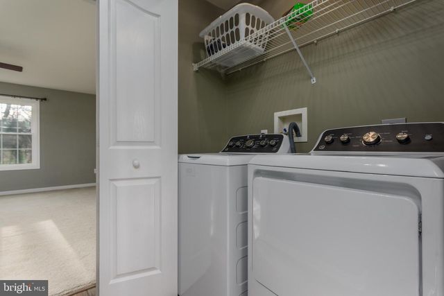 169 HIDDENWOOD DR, Harrisburg, PA 17110