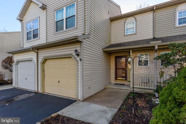 169 HIDDENWOOD DR, Harrisburg, PA 17110