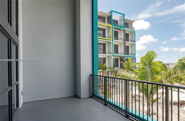 4400 Sunrise Boulevard S2-A, Plantation, FL 33317