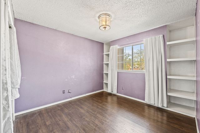 4377 Hemingway Drive, Grand Prairie, TX 75052