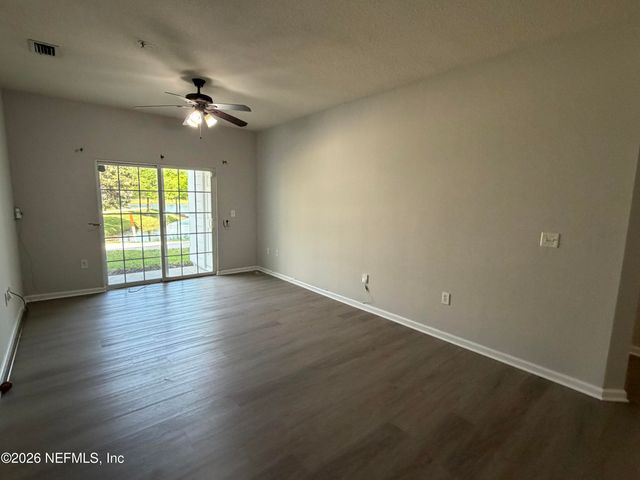 8201 GREEN PARROT Road 106, Jacksonville, FL 32256