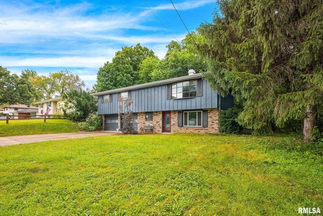 1802 SPRINGFIELD Road, East Peoria, IL 61611