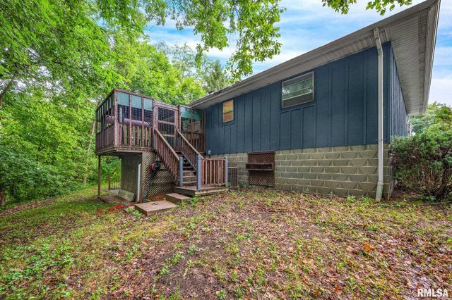 1802 SPRINGFIELD Road, East Peoria, IL 61611
