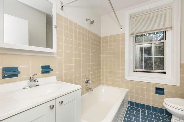 1344 Midland Avenue 3E, Bronxville, NY 10708