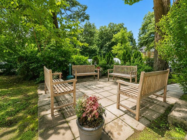 1344 Midland Avenue 3E, Bronxville, NY 10708