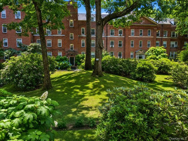1344 Midland Avenue 3E, Bronxville, NY 10708