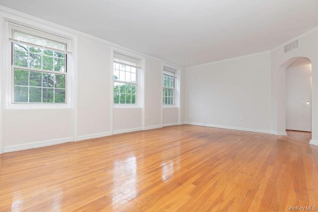 1344 Midland Avenue 3E, Bronxville, NY 10708