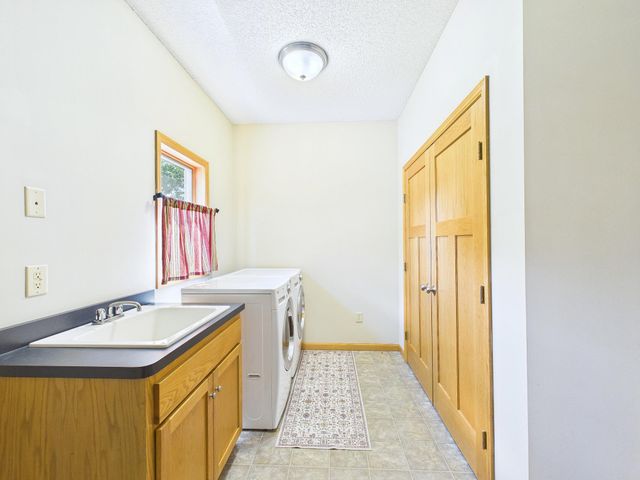 6324 Langer Lane, Hugo, MN 55038