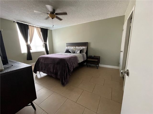 715 S Upper Broadway St 202, Corpus Christi, TX 78401