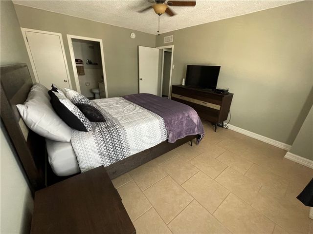 715 S Upper Broadway St 202, Corpus Christi, TX 78401