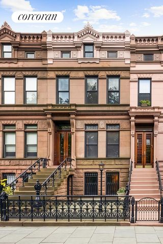 662 10TH Street, New York City, NY 11215