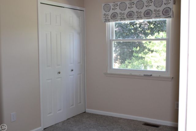 45731 Kensington Street, Utica, MI 48317
