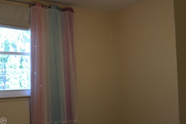 45731 Kensington Street, Utica, MI 48317