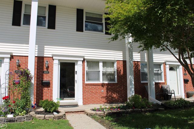 45731 Kensington Street, Utica, MI 48317